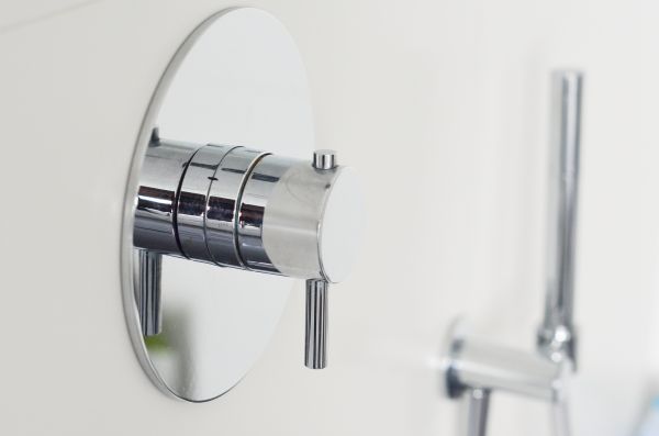 Cost of Shower Knob Replacement in Parrish