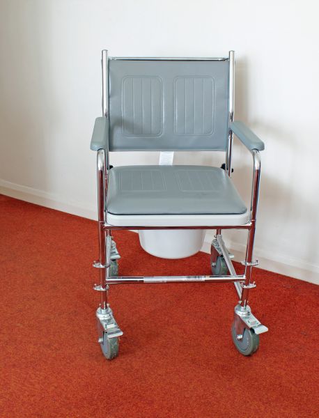 Cost of Commode Replacement in Parrish